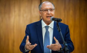 geraldo_alckmin_57-e1690803343278-S23KHg